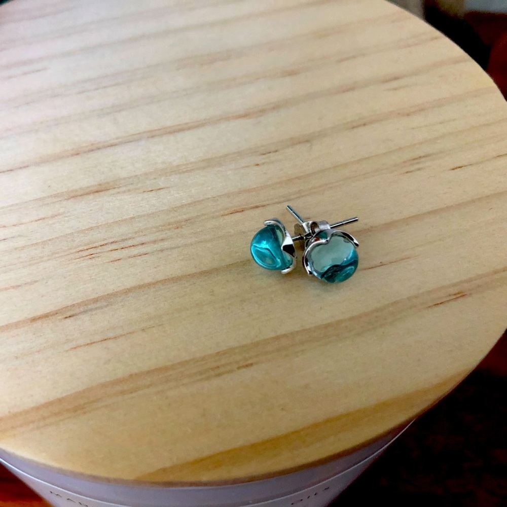 Brand new -925 Sterling Silver Blue Gradient Crystal